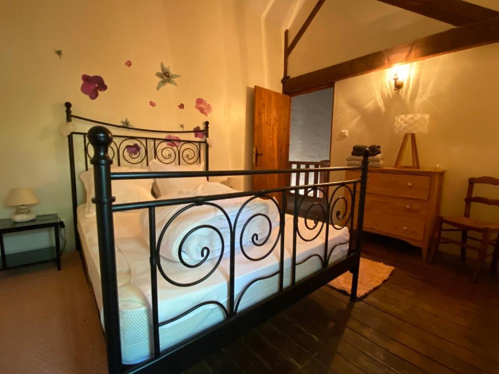 Holiday Home La Brijopa Bazoges-en-Pareds Zewnętrze zdjęcie